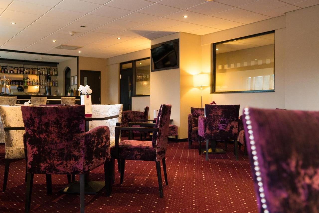 The Briar Court Hotel Huddersfield Eksteriør billede